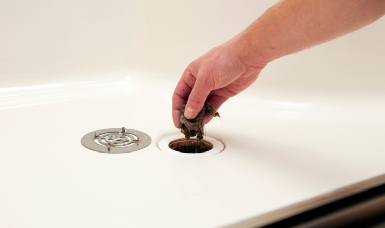 Clogged kitchen sinks' drain cleaning in Oakville using expert tools Clogged kitchen sinks' drain cleaning in Oakville using expert tools
